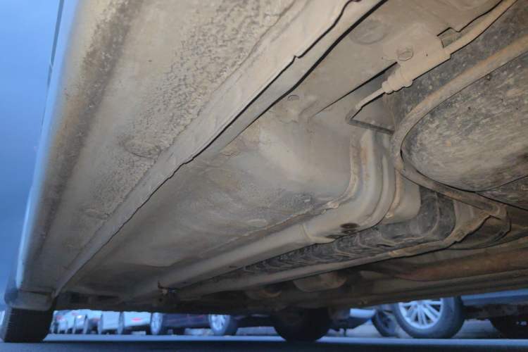 Used Hyundai Verna (older generation) 2014 1.4L Manual Smart GLS Trim Chassis Rear Left