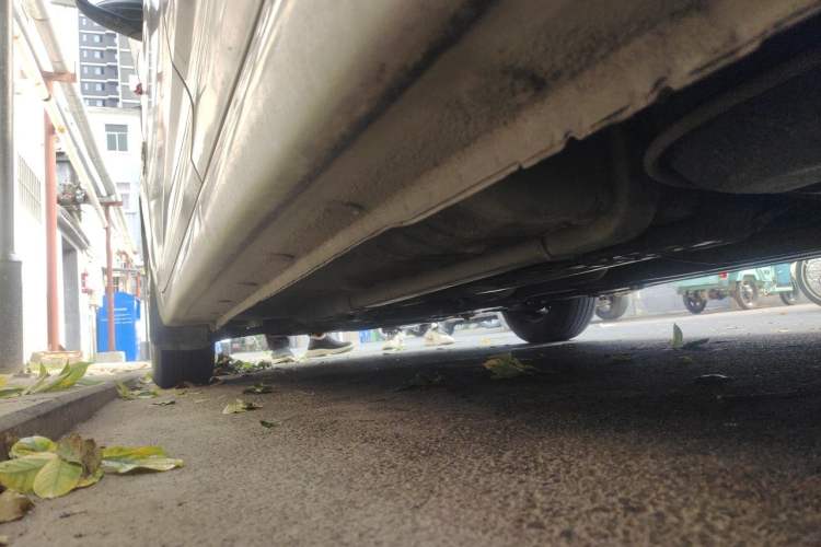 Used Hyundai Verna (older generation) 2014 1.4L Manual Smart GLS Trim Chassis Rear Left