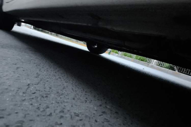 Used Hyundai Verna (older generation) 2014 1.4L Manual Smart GLS Trim Chassis Rear Left