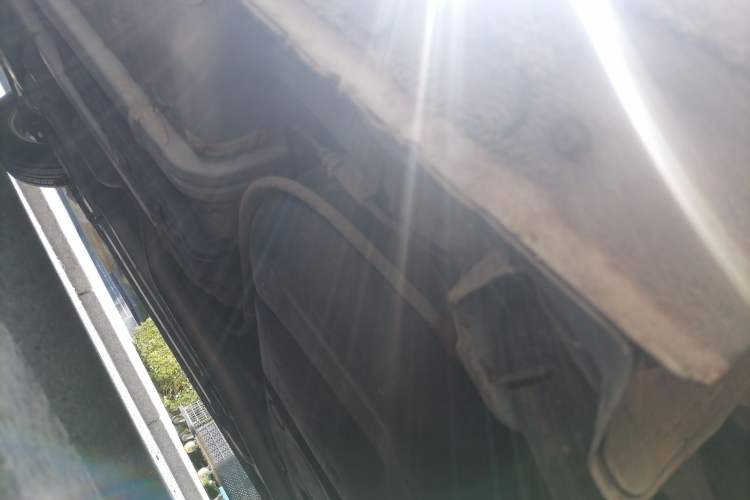 Used Hyundai Verna (older generation) 2014 1.4L Manual Smart GLS Trim Chassis Rear Left