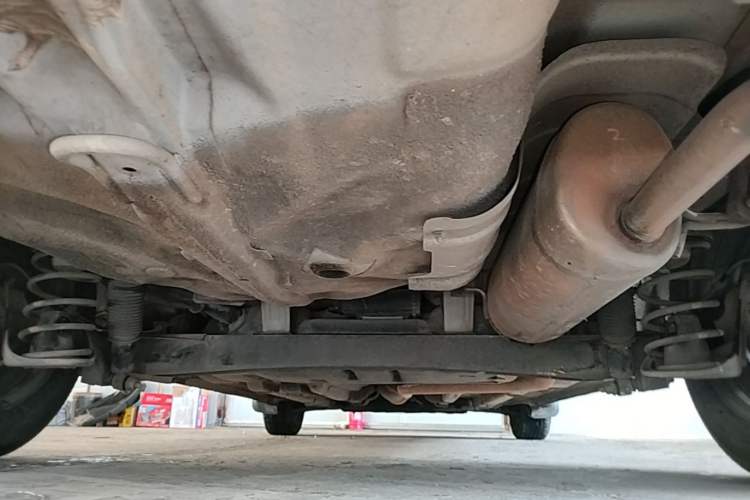 Used Hyundai Verna (older generation) 2014 1.4L Manual Smart GLS Trim Chassis Rear