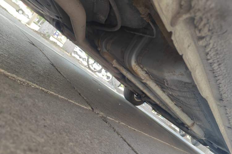 Used Hyundai Verna (older generation) 2014 1.4L Automatic Smart GLS Chassis Rear Right