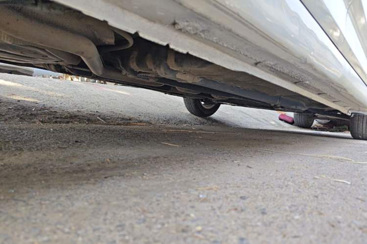 Used Hyundai Verna (older generation) 2014 1.4L Manual Fashion GS Model Chassis Rear Right