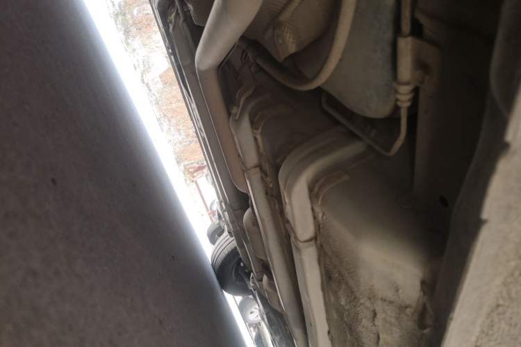 Used Hyundai Verna (older generation) 2014 1.4L Manual Smart GLS Trim Chassis Rear Right