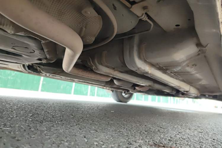 Used Hyundai Verna (older generation) 2014 1.4L Manual Smart GLS Trim Chassis Rear Right