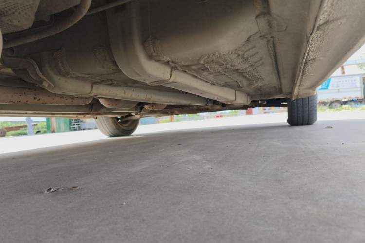 Used Hyundai Verna (older generation) 2014 1.4L Manual Smart GLS Trim Chassis Rear Right