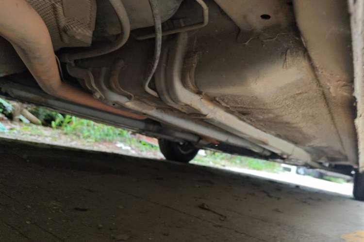 Used Hyundai Verna (older generation) 2014 1.4L Manual Smart GLS Trim Chassis Rear Right