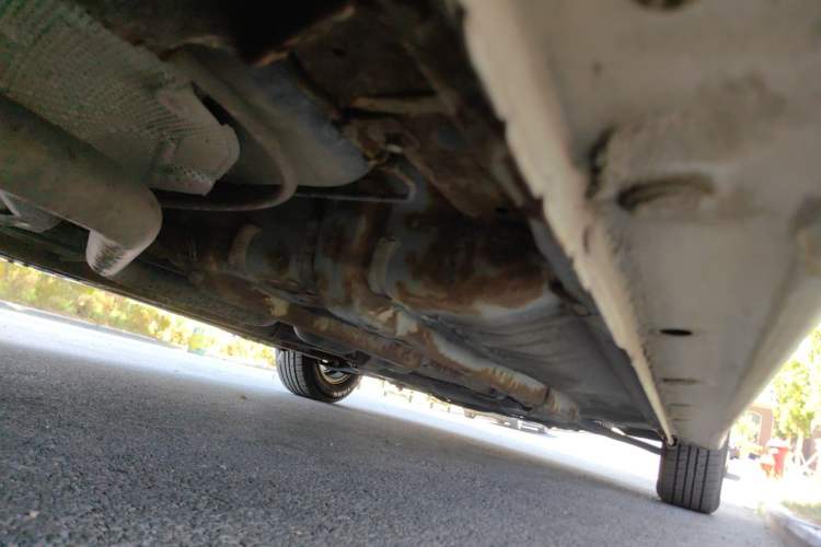 Used Hyundai Verna (older generation) 2014 1.4L Manual Smart GLS Trim Chassis Rear Right