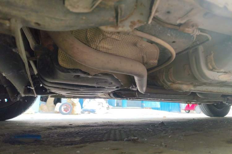 Used Hyundai Verna (older generation) 2014 1.4L Manual Smart GLS Trim Chassis Rear Right