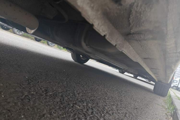 Used Hyundai Verna (older generation) 2014 1.4L Automatic Smart GLS Chassis Rear Right
