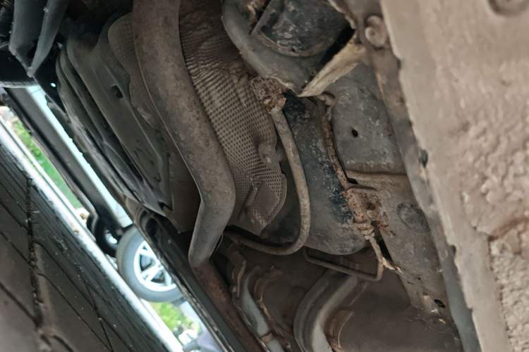 Used Hyundai Verna (older generation) 2014 1.4L Manual Smart GLS Trim Chassis Rear Right