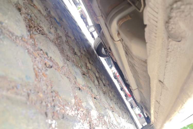 Used Hyundai Verna (older generation) 2014 1.4L Manual Smart GLS Trim Chassis Rear Right