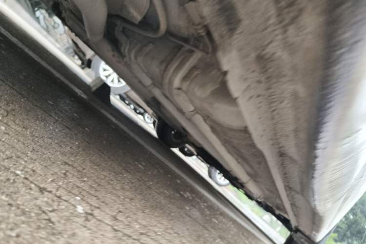 Used Hyundai Verna (older generation) 2014 1.4L Manual Smart GLS Trim Chassis Rear Right