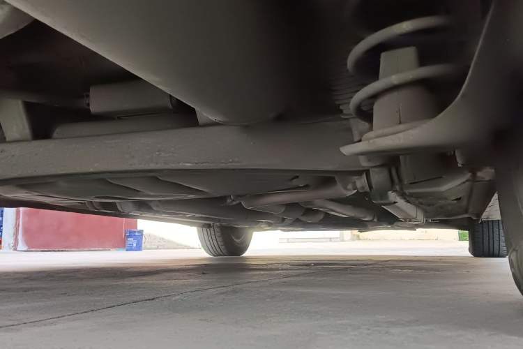 Used Hyundai Verna (older generation) 2014 1.4L Manual Smart GLS Trim Chassis Rear Right