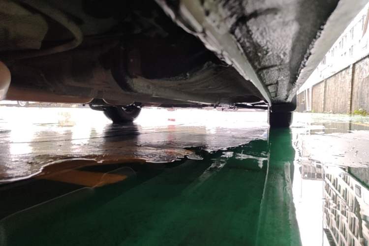 Used Hyundai Verna (older generation) 2014 1.4L Automatic Smart GLS Chassis Rear Right