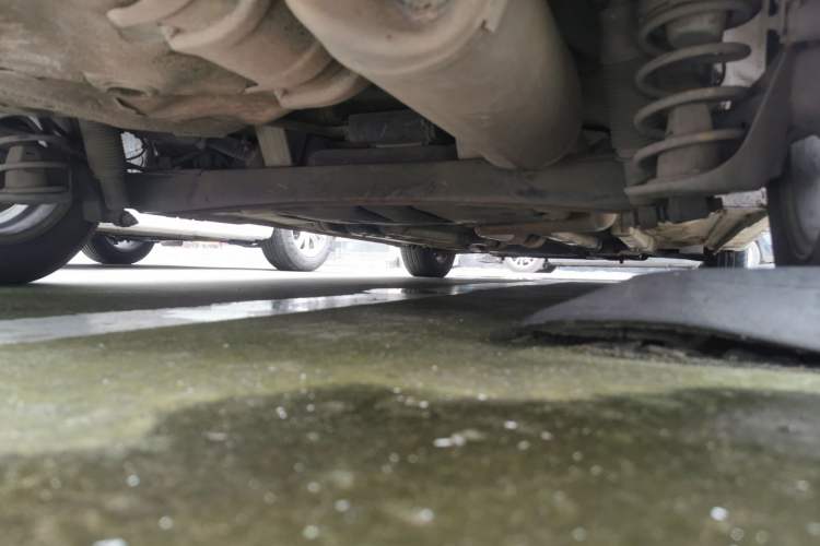 Used Hyundai Verna (older generation) 2014 1.4L Manual Smart GLS Trim Chassis Rear Right