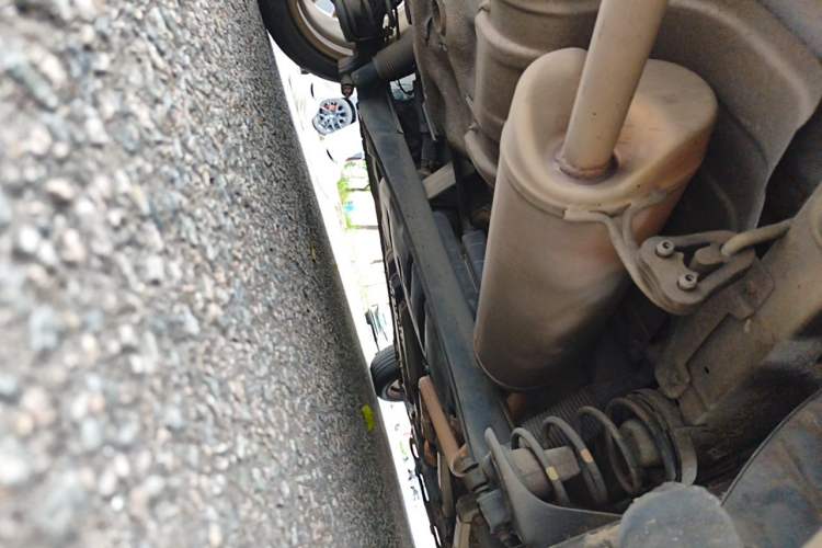 Used Hyundai Verna (older generation) 2014 1.4L Automatic Smart GLS Chassis Rear Right