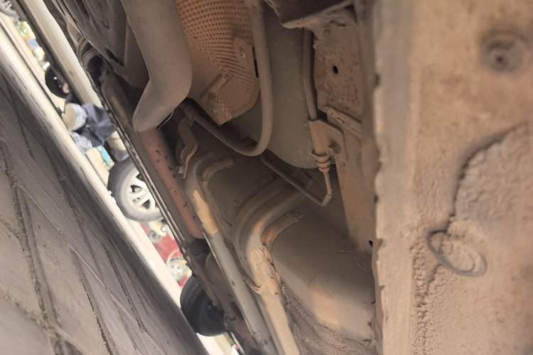 Used Hyundai Verna (older generation) 2014 1.4L Manual Smart GLS Trim Chassis Rear Right