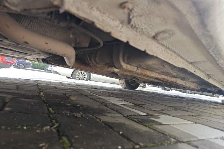 Used Hyundai Verna (older generation) 2014 1.4L Manual Smart GLS Trim Chassis Rear Right