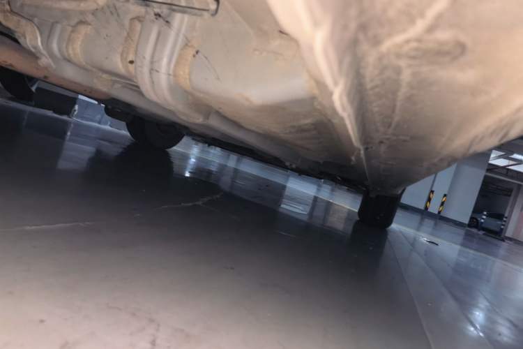 Used Hyundai Verna (older generation) 2014 1.4L Automatic Smart GLS Chassis Rear Right