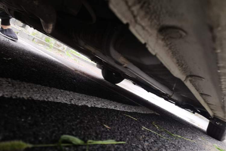Used Hyundai Verna (older generation) 2014 1.4L Manual Smart GLS Trim Chassis Rear Right
