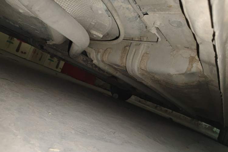 Used Hyundai Verna (older generation) 2014 1.4L Manual Smart GLS Trim Chassis Rear Right