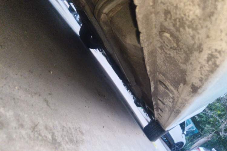 Used Hyundai Verna (older generation) 2014 1.4L Automatic Leading-Edge GLX Chassis Rear Right