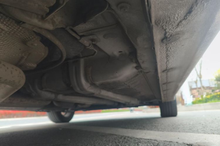Used Hyundai Verna (older generation) 2014 1.4L Manual Top-Tier Model TOP Chassis Rear Right