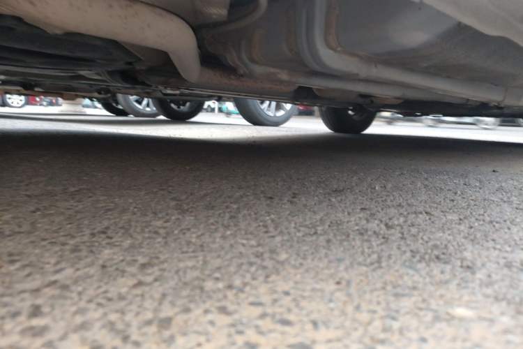 Used Hyundai Verna (older generation) 2014 1.4L Manual Smart GLS Trim Chassis Rear Right