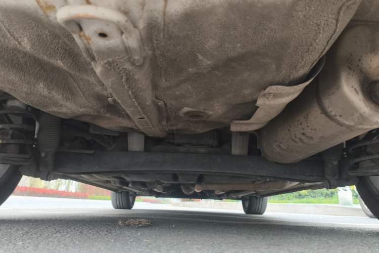 Used Hyundai Verna (older generation) 2014 1.4L Manual Top-Tier Model TOP Chassis Rear