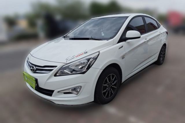 Used Hyundai Verna (older generation) 2014 1.4L Manual Smart GLS Trim