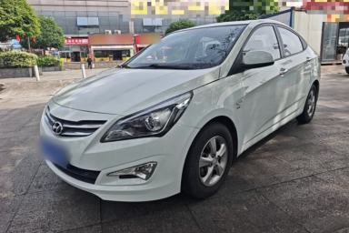Used Hyundai Verna (older generation) 2014 1.4L Automatic Leading-Edge GLX