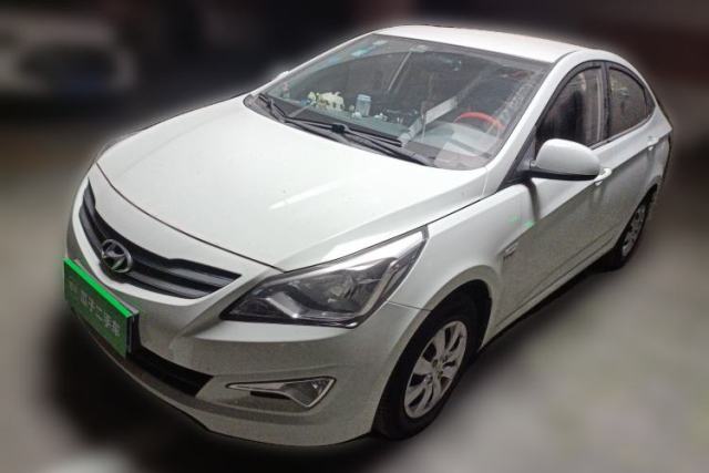 Used Hyundai Verna (older generation) 2014 1.4L Manual Smart GLS Trim