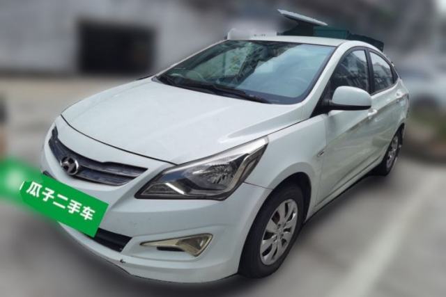 Used Hyundai Verna (older generation) 2014 1.4L Manual Smart GLS Trim