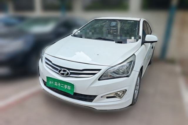 Used Hyundai Verna (older generation) 2014 1.4L Manual Smart GLS Trim