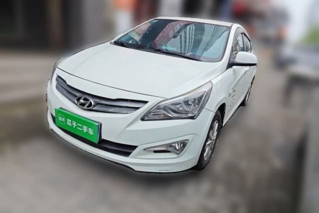 Used Hyundai Verna (older generation) 2014 1.4L Manual Smart GLS Trim