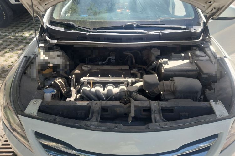 Used Hyundai Verna (older generation) 2014 1.4L Manual Smart GLS Trim Engine Bay