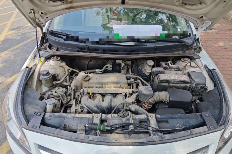Used Hyundai Verna (older generation) 2014 1.4L Automatic Smart GLS Engine Bay