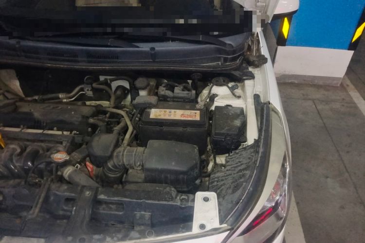 Used Hyundai Verna (older generation) 2014 1.4L Automatic Smart GLS Engine Bay Left