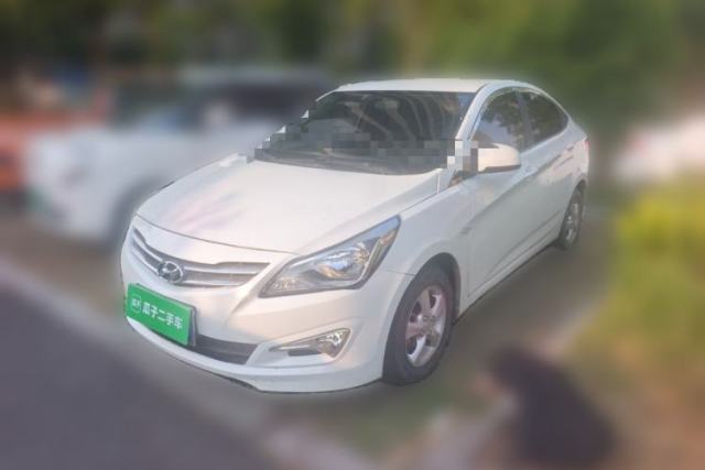 Used Hyundai Verna (older generation) 2014 1.4L Manual Smart GLS Trim