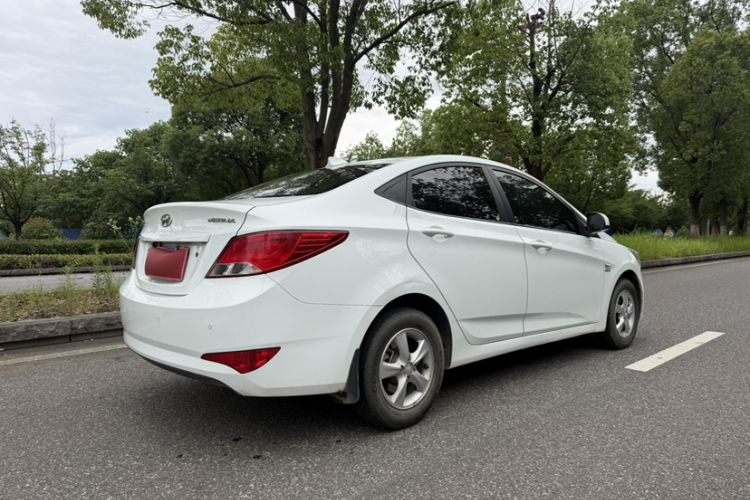 Used Hyundai Verna (older generation) 2014 1.4L Manual Smart GLS Trim Exterior 1