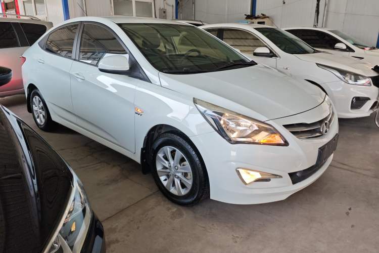 Used Hyundai Verna (older generation) 2014 1.4L Manual Smart GLS Trim Exterior 1