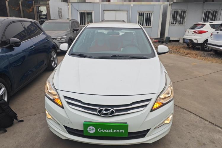 Used Hyundai Verna (older generation) 2014 1.4L Automatic Smart GLS Exterior 1