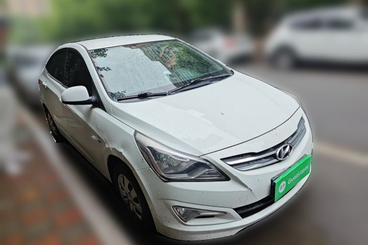 Used Hyundai Verna (older generation) 2014 1.4L Manual Smart GLS Trim Exterior 2