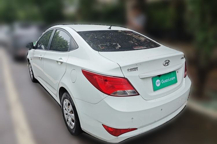 Used Hyundai Verna (older generation) 2014 1.4L Manual Smart GLS Trim Exterior 3