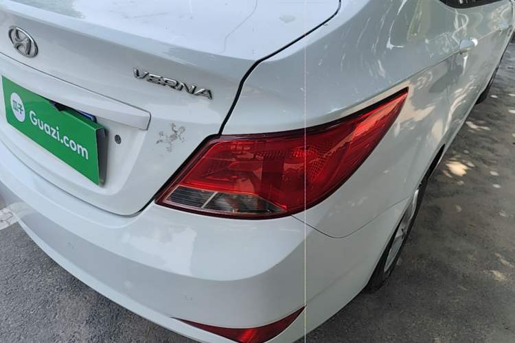 Used Hyundai Verna (older generation) 2014 1.4L Automatic Smart GLS Exterior 3