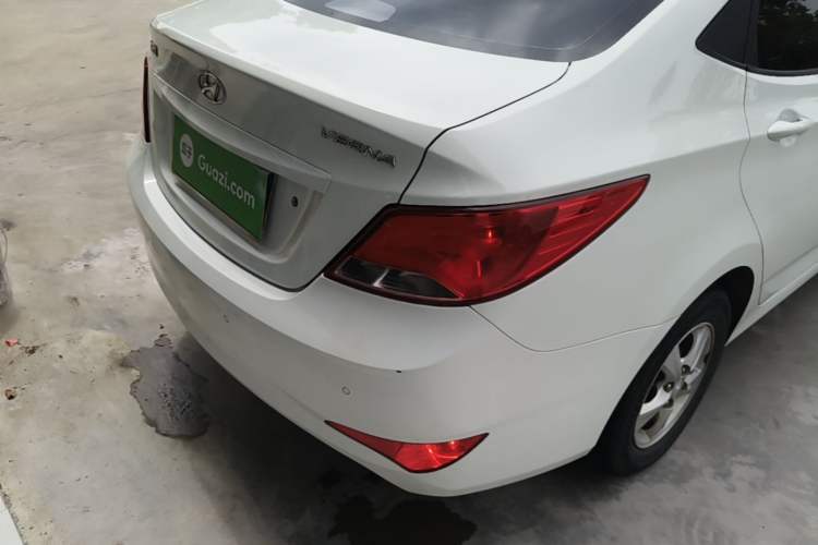Used Hyundai Verna (older generation) 2014 1.4L Automatic Smart GLS Exterior 3