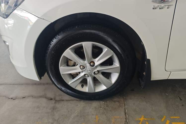 Used Hyundai Verna (older generation) 2014 1.4L Manual Smart GLS Trim Exterior 4
