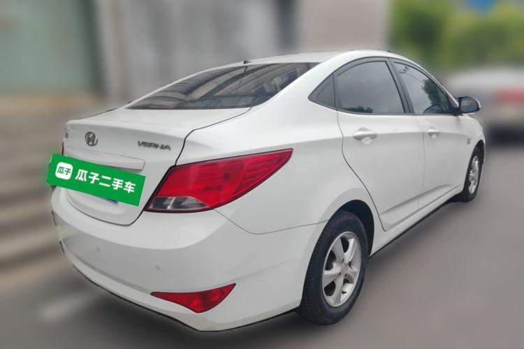 Used Hyundai Verna (older generation) 2014 1.4L Automatic Smart GLS Exterior 5