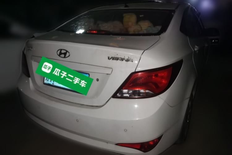 Used Hyundai Verna (older generation) 2014 1.4L Manual Smart GLS Trim Exterior 5